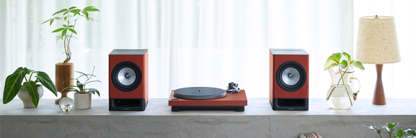 Combination of SL-40CBT-T Direct Drive Turntable System and SC-CX700-T Speaker