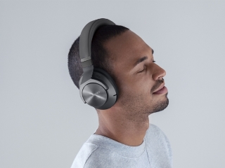 Man wearing headphoes