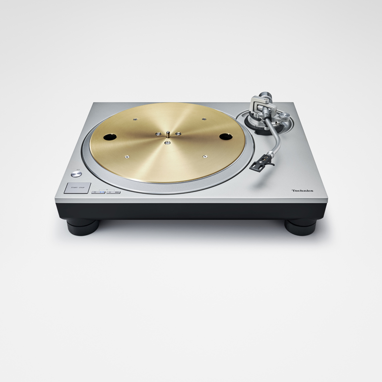 Skivspelare SL-1300G med metalliskt guldfat och silverfärgad tonarm