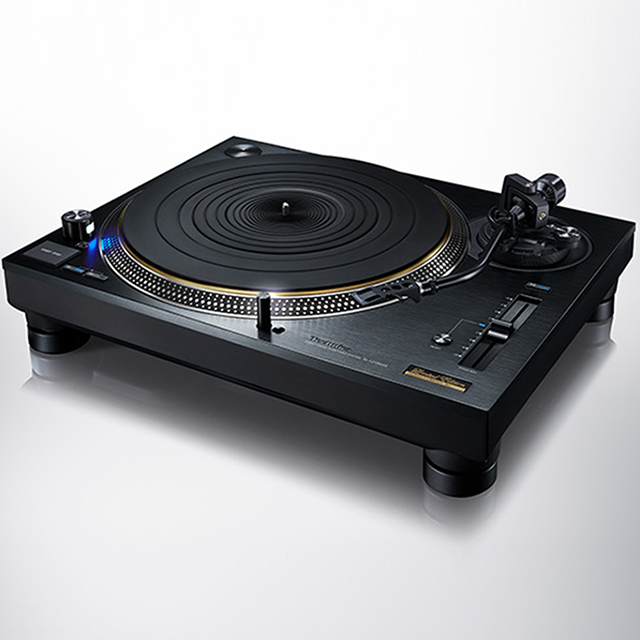 Technics SL1210GAE: Limited Edition zum 55-jährigen Jubiläum See more