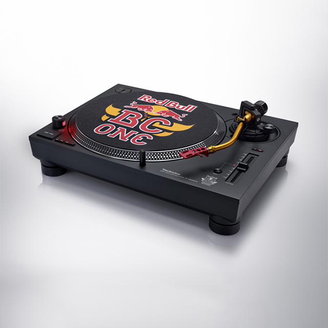 In arrivo l’SL-1210MK7 con speciale design Red Bull BC One See more