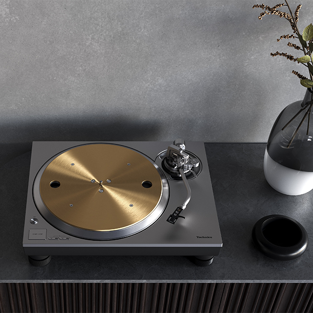 Technics presenta il nuovo Grand Class SL-1300G See more