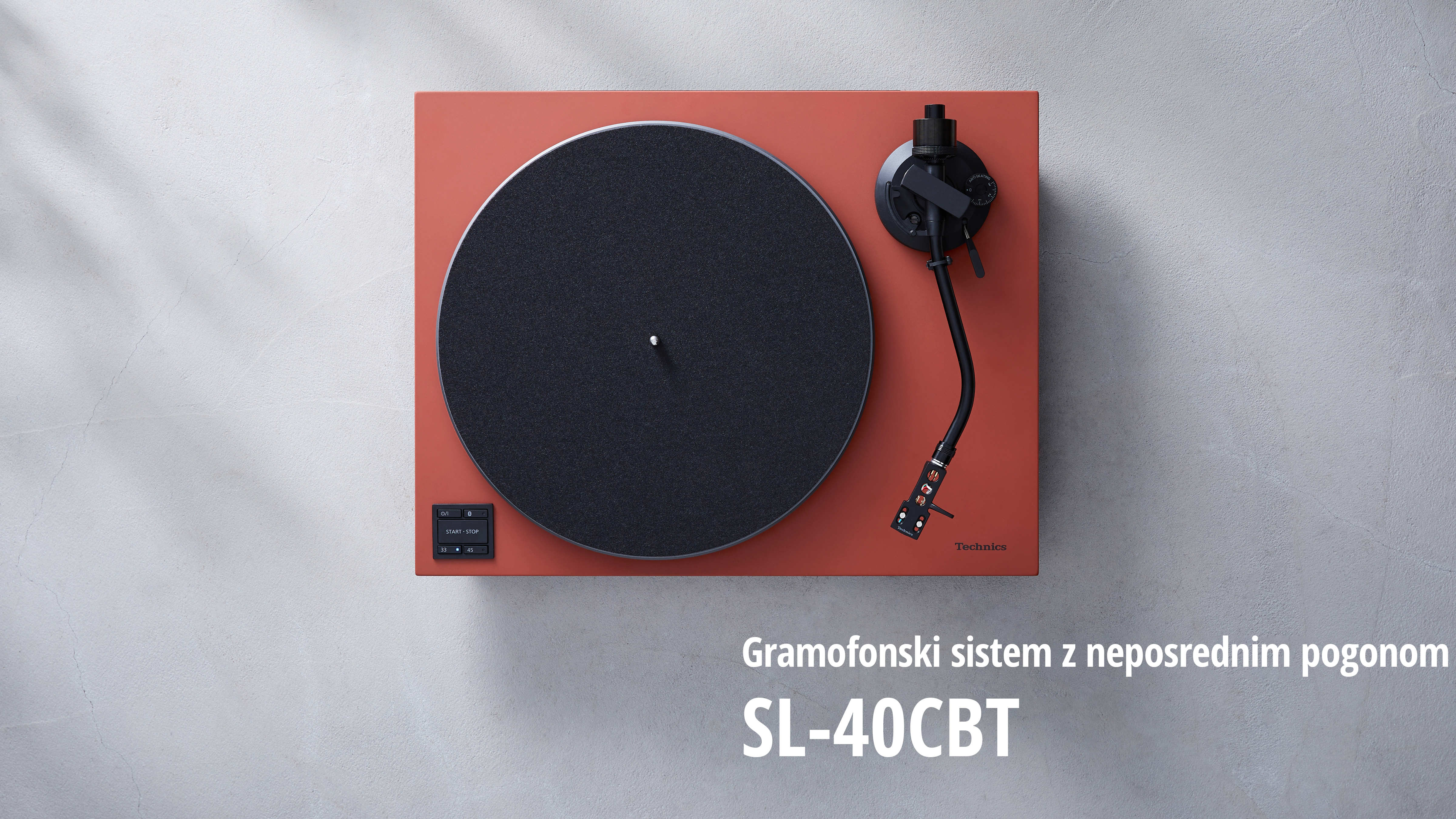 Gramofonski sistem Technics z neposrednim pogonom SL-40CBT