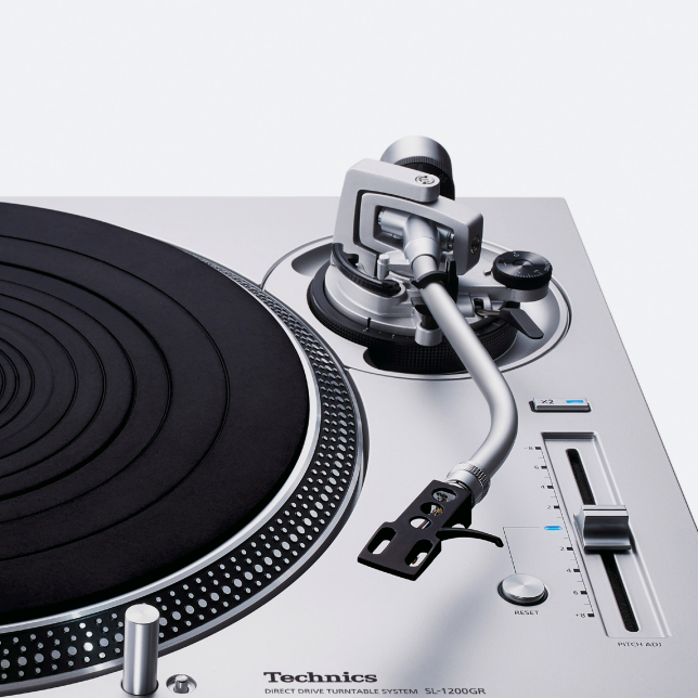 Graphic of Tonearm Achieving High Initial-Motion Sensitivity