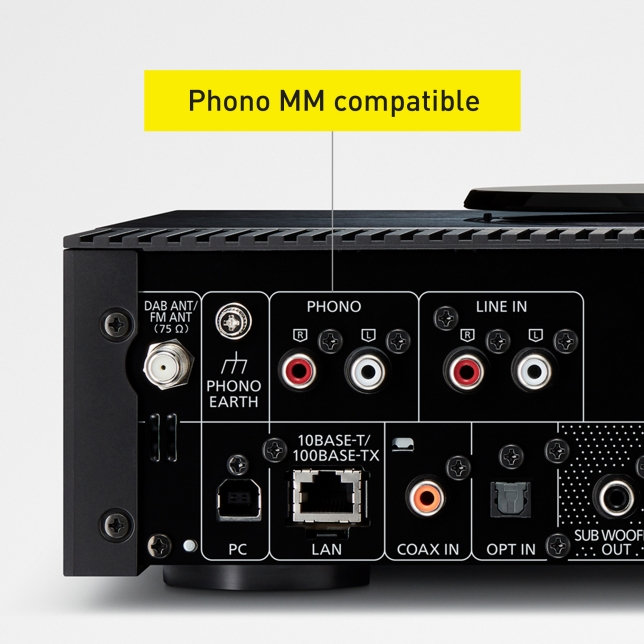 Built-in Phono Equaliser compatible with MM Cartridge