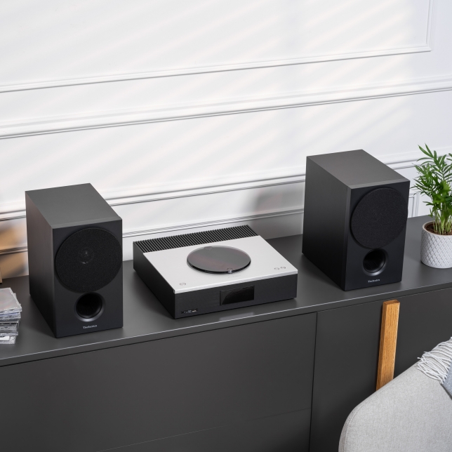 Sistem dvojnega napajalnega vezja