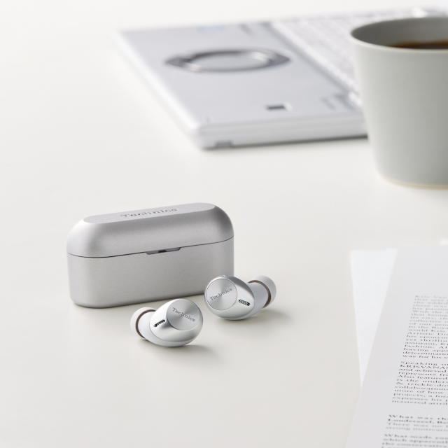 Tai nghe True Wireless EAH-AZ40 cao cấp. Chất lượng âm thanh huyền thoại Technics.