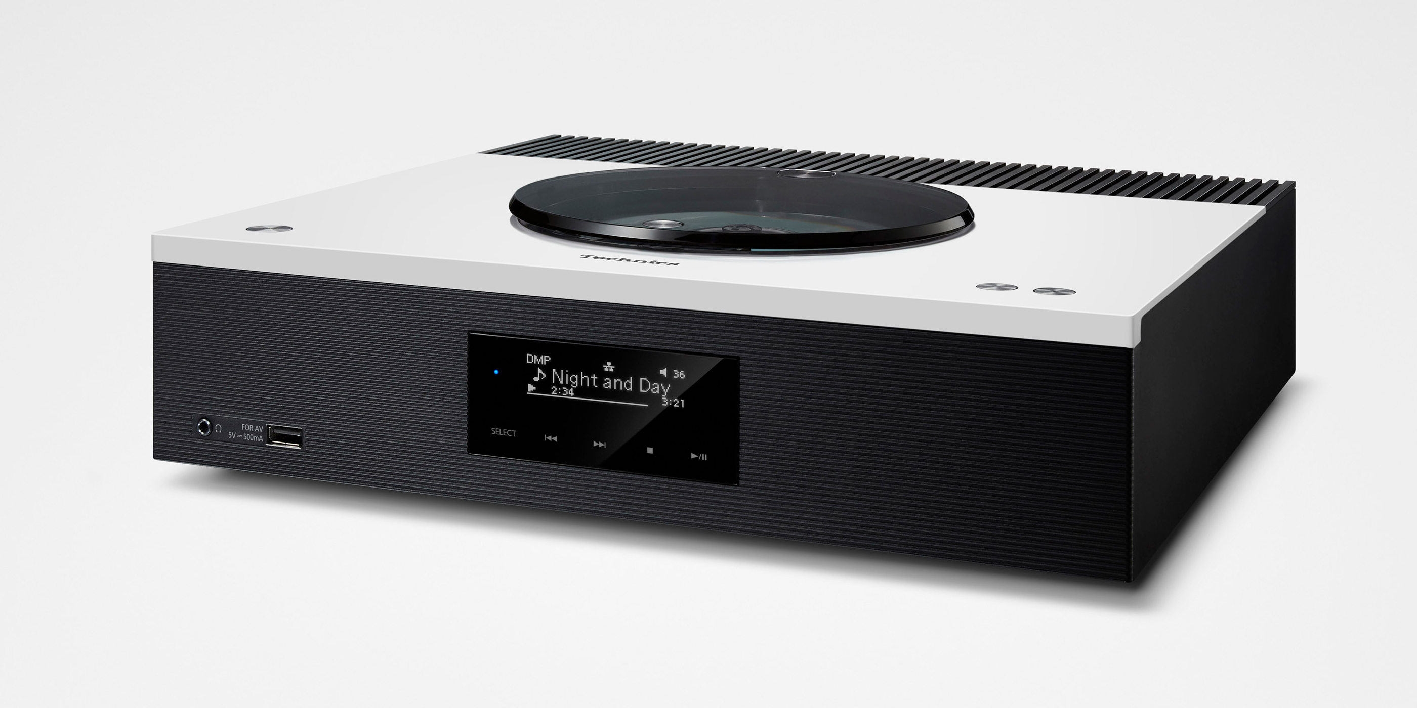 Technics представя своя емблематичен мрежов CD ресийвър SA-C600 в елегантно бяло покритие за любителите на музиката, които държат на стила