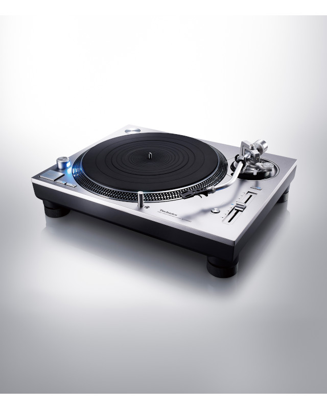 Technics Grand Class SL-1200GR2 und SL-1210GR2