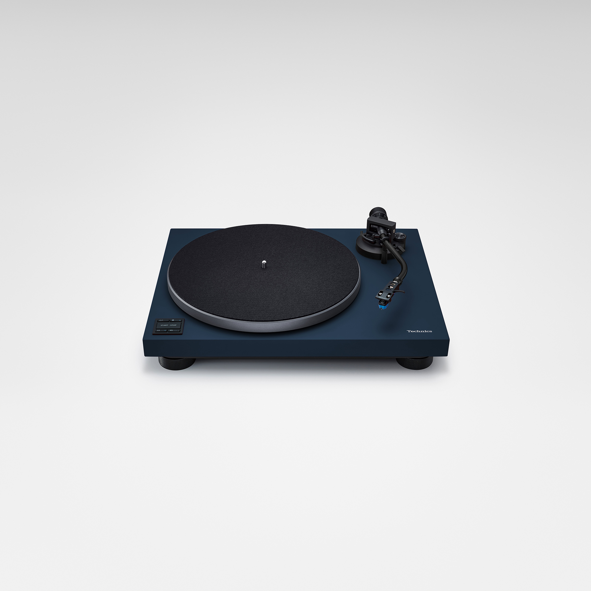 Technics präsentiert neue Farbvarianten des DirektantriebPlattenspielers SL-40CBT auf der High End 2026 in Wien