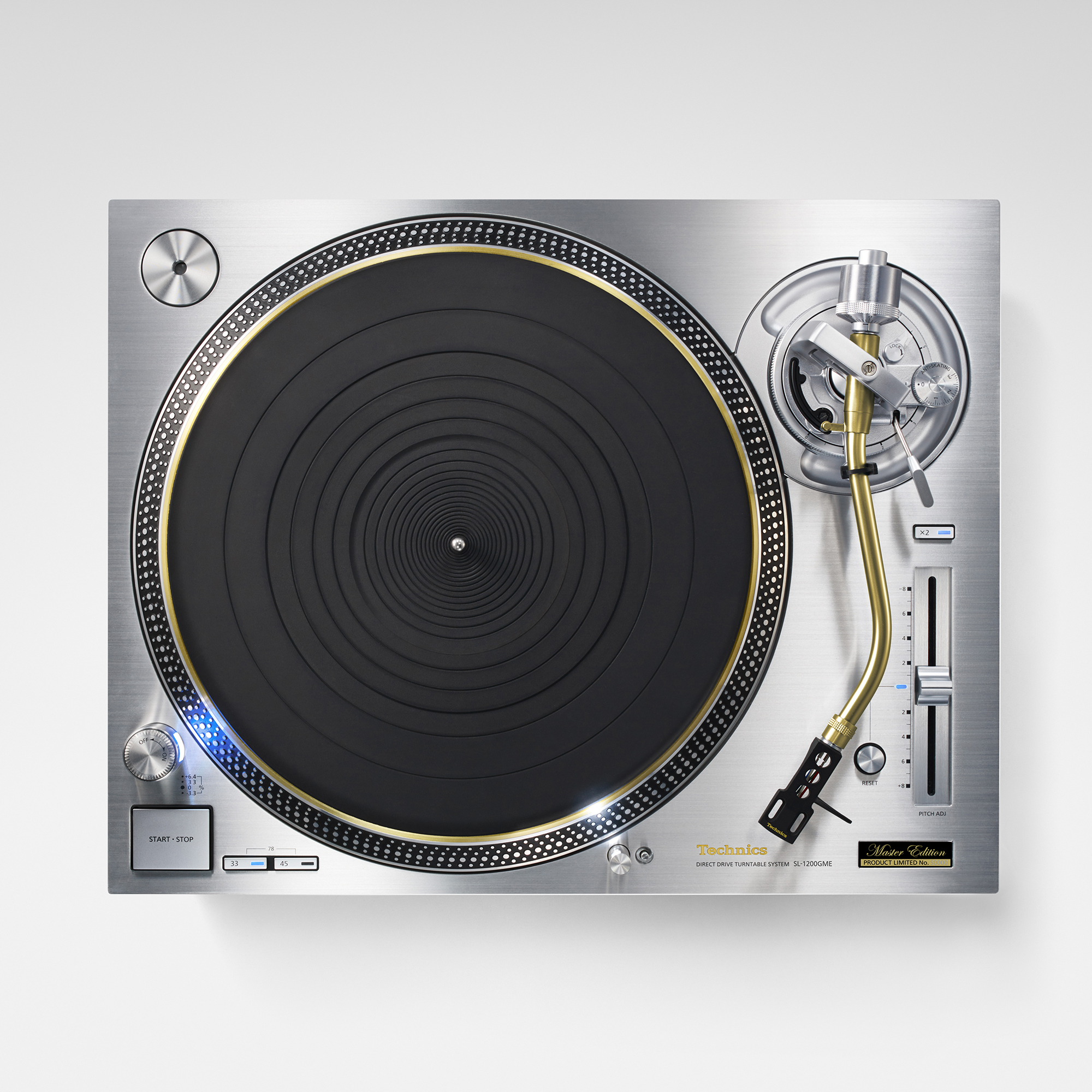 Technics SL-1200GME ylhäältä päin kuvattuna