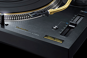 Grand Class -sarjan levysoitin System SL-1210GME