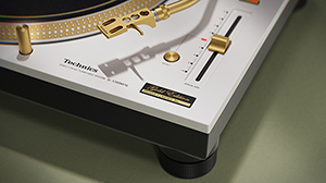 SL-1200M7G Vit version