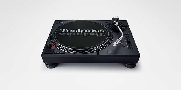 Technics SL-1210MKX direct drive DJ-draaitafel, vooraanzicht